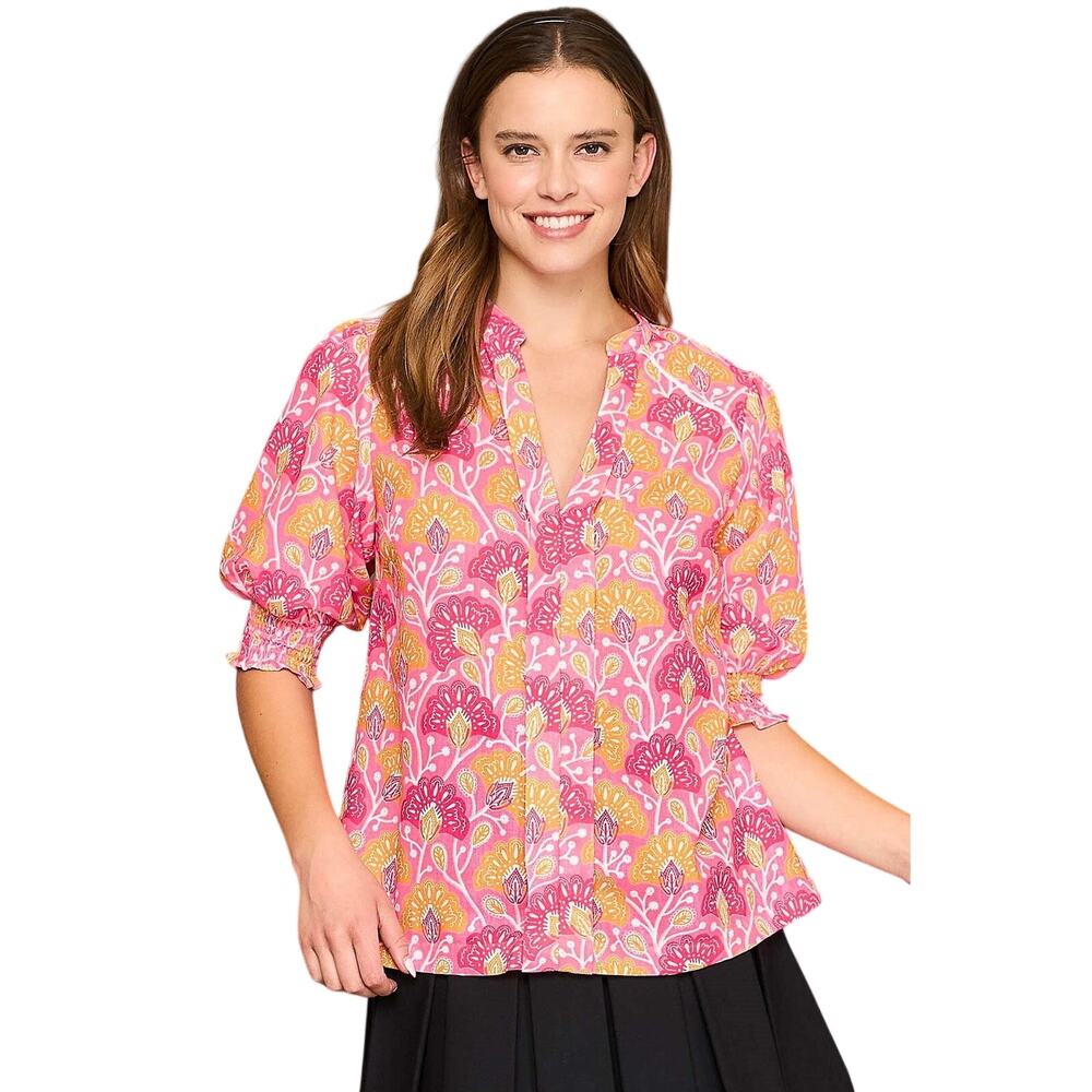 NWT Umgee Pink Floral V-Neck Blouse with Smocked Sleeves Medium